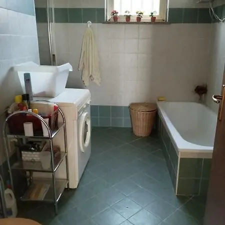 Large Secluded Villa, Fabulous Countryside Views, Beautiful Piedmonte Landscape *